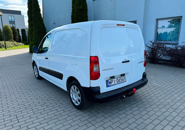 Peugeot Partner cena 23862 przebieg: 104000, rok produkcji 2010 z Wyszków małe 379